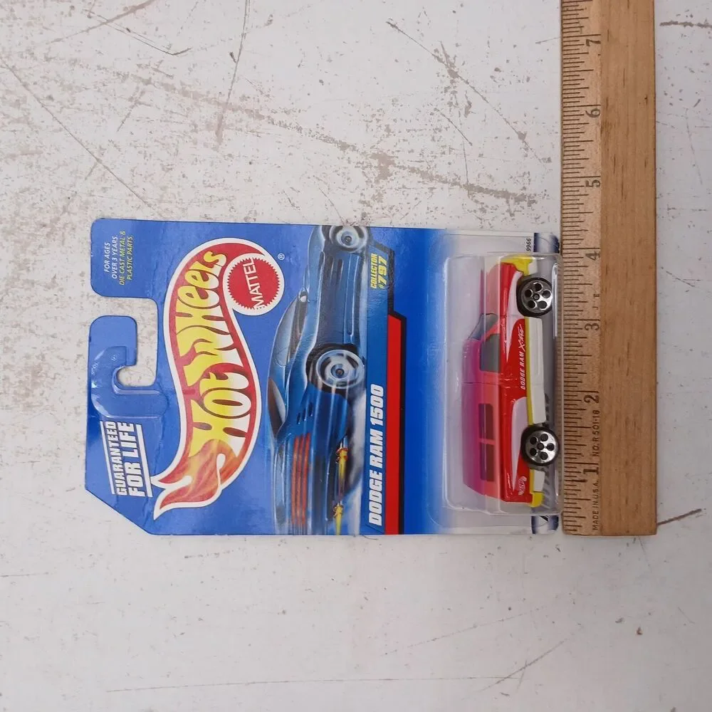 Hot Wheels 1998 Red Dodge Ram 1500 #797 Mattel 5 Hole Rims Collectible Toy Truck